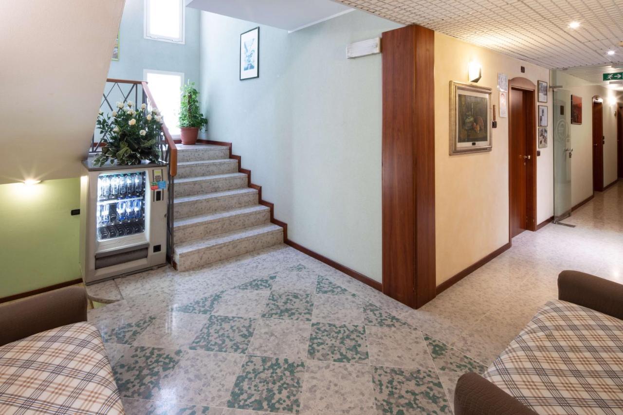 Hotel B&B Euro Cattolica Dış mekan fotoğraf